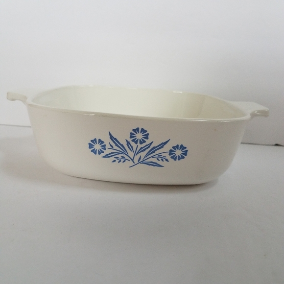 Corningware Blue Cornflower 1qt 1PB Made in USA - Picture 1 of 11